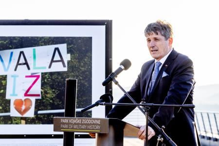 PVZ OTVORTEV RAZSTAVE CZ ŽIVLJENJA REŠUJEMO SKUPAJ 19.3.2025 - Valter Leban-3240